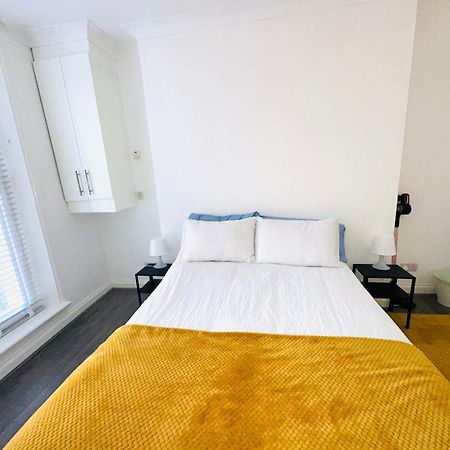 A Modern 2 Bedroom Seaside Apartment Hastings Extérieur photo